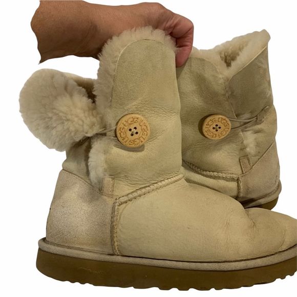 UGG Shoes - UGGS Bailey Button Suede Tan Color Sheepskin Lining